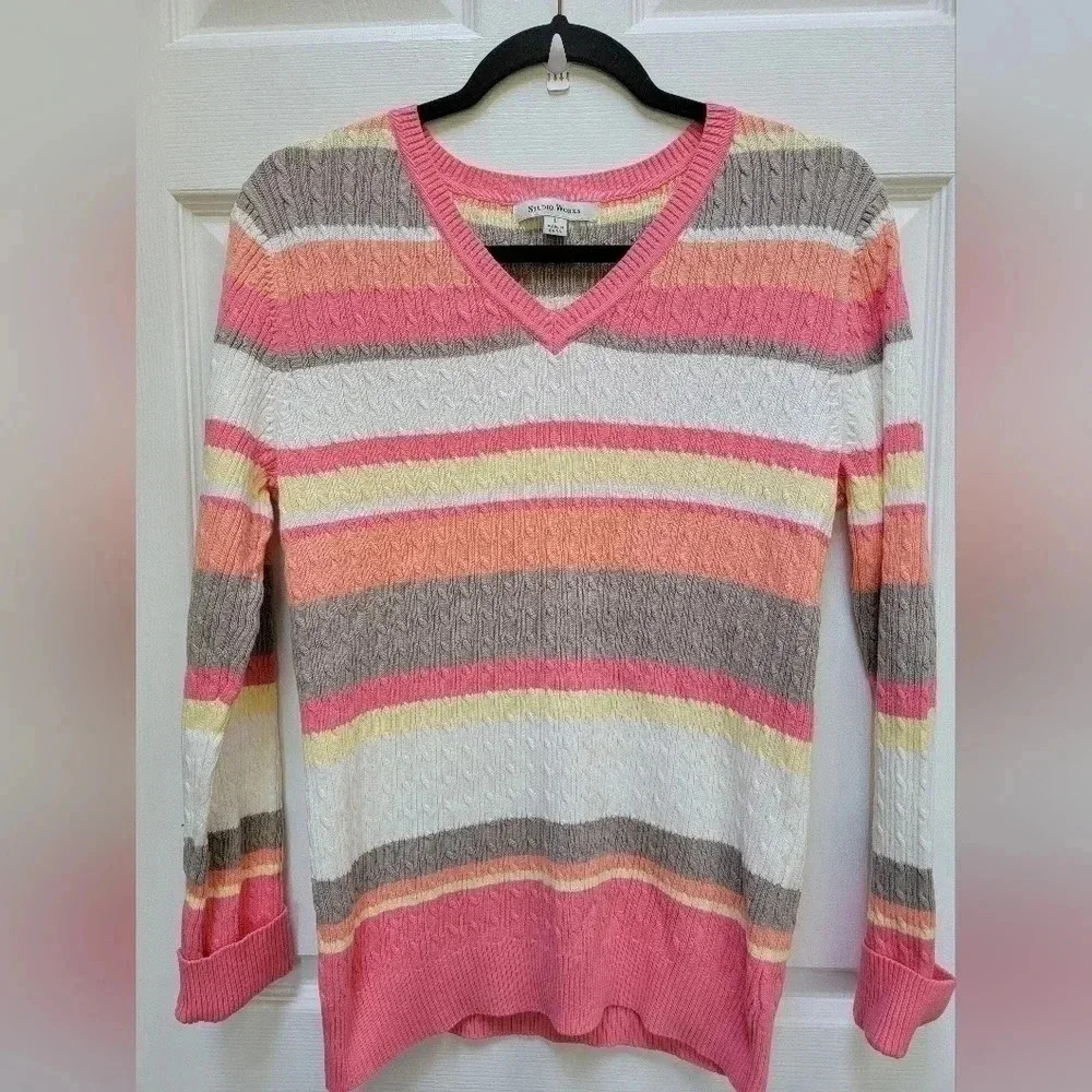 Studio Works Women's Striped Cable Knit Lightweight V Neck Sweater Size Large